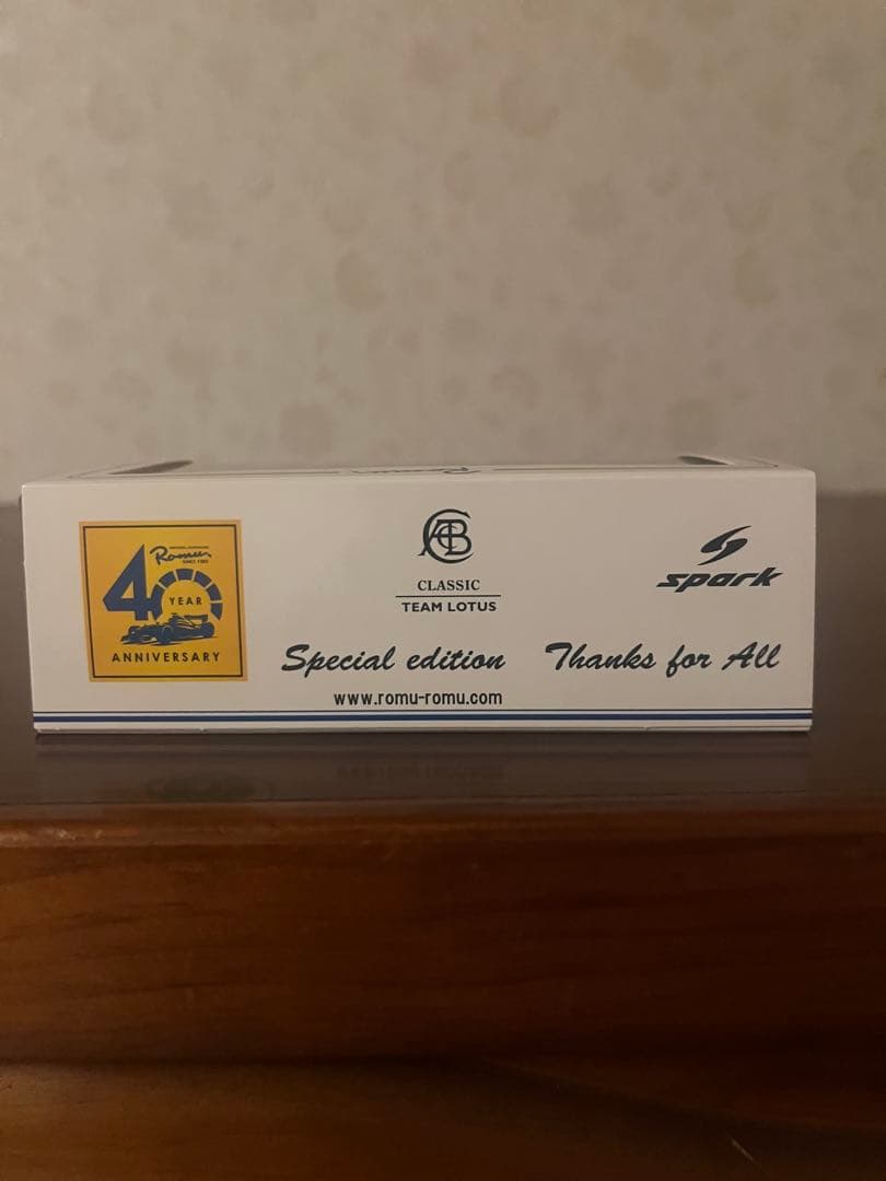 Lotus 101 Judd ミニカー 1989年 Japanese GP