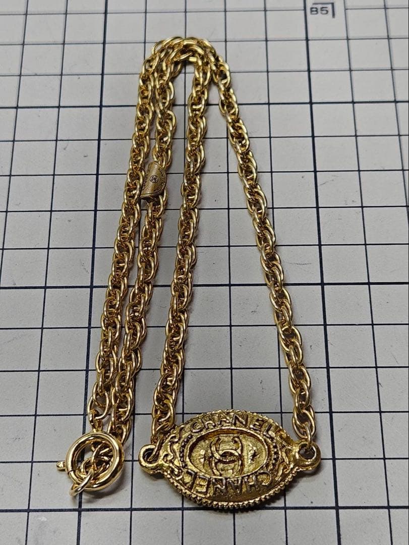 CHANEL　シャネル　刻印プレート有ココマーク　ロゴネックレスチェーンゴールド