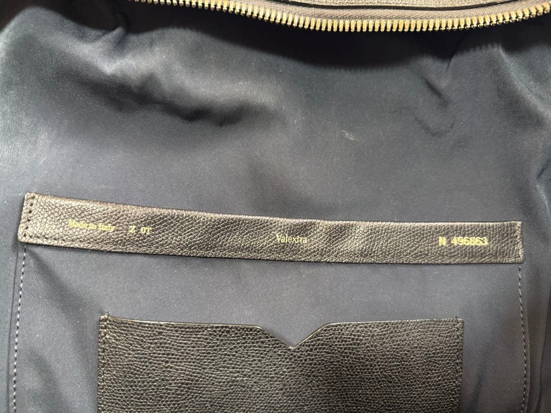 VALEXTRA ヴァレクストラ Vライン レザー リュック バックパック