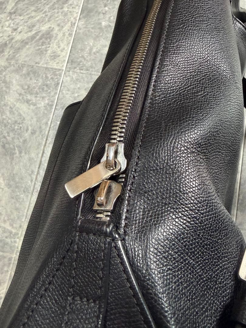 VALEXTRA ヴァレクストラ Vライン レザー リュック バックパック