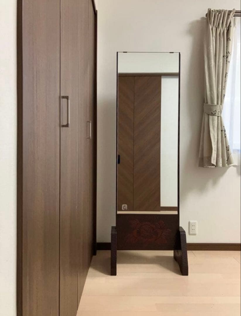 Nさん専用　木製スタンドミラー 鎌倉彫り