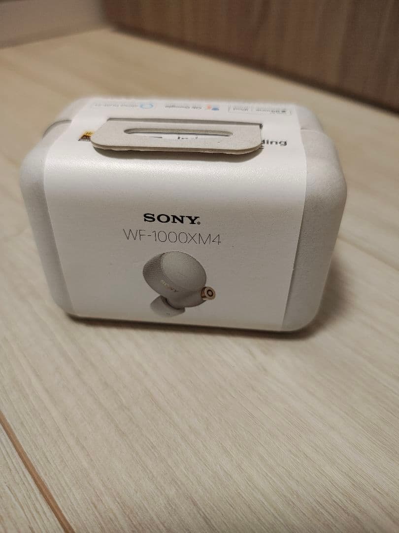 SONY WF-1000XM4 ホワイト