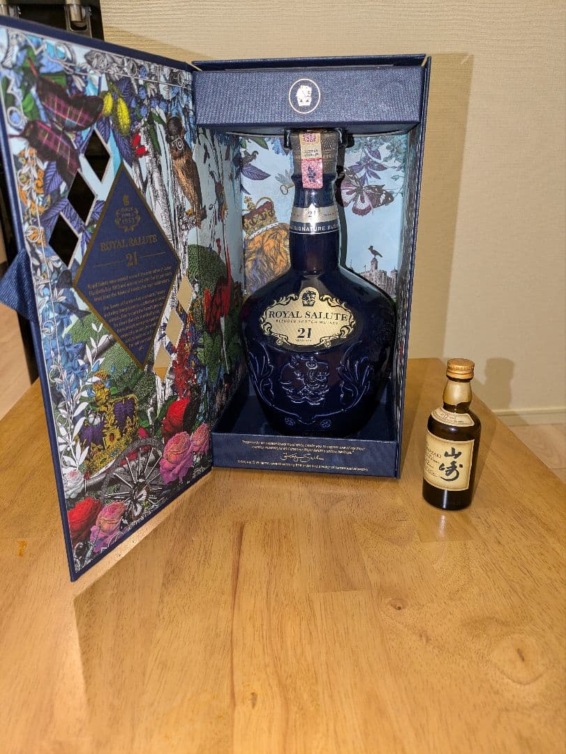  Salute 21年 青いボトル＆山崎12年ミニボトル(中身半分）
