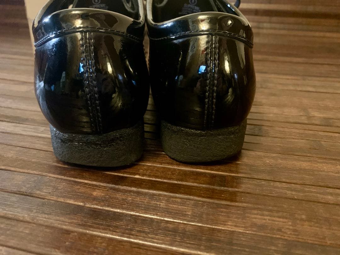 Supreme × Clarks patent leather wallabee