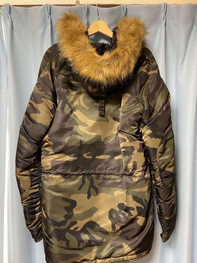 【新品同様】アルファインダストリーズ フライトジャケット スリム