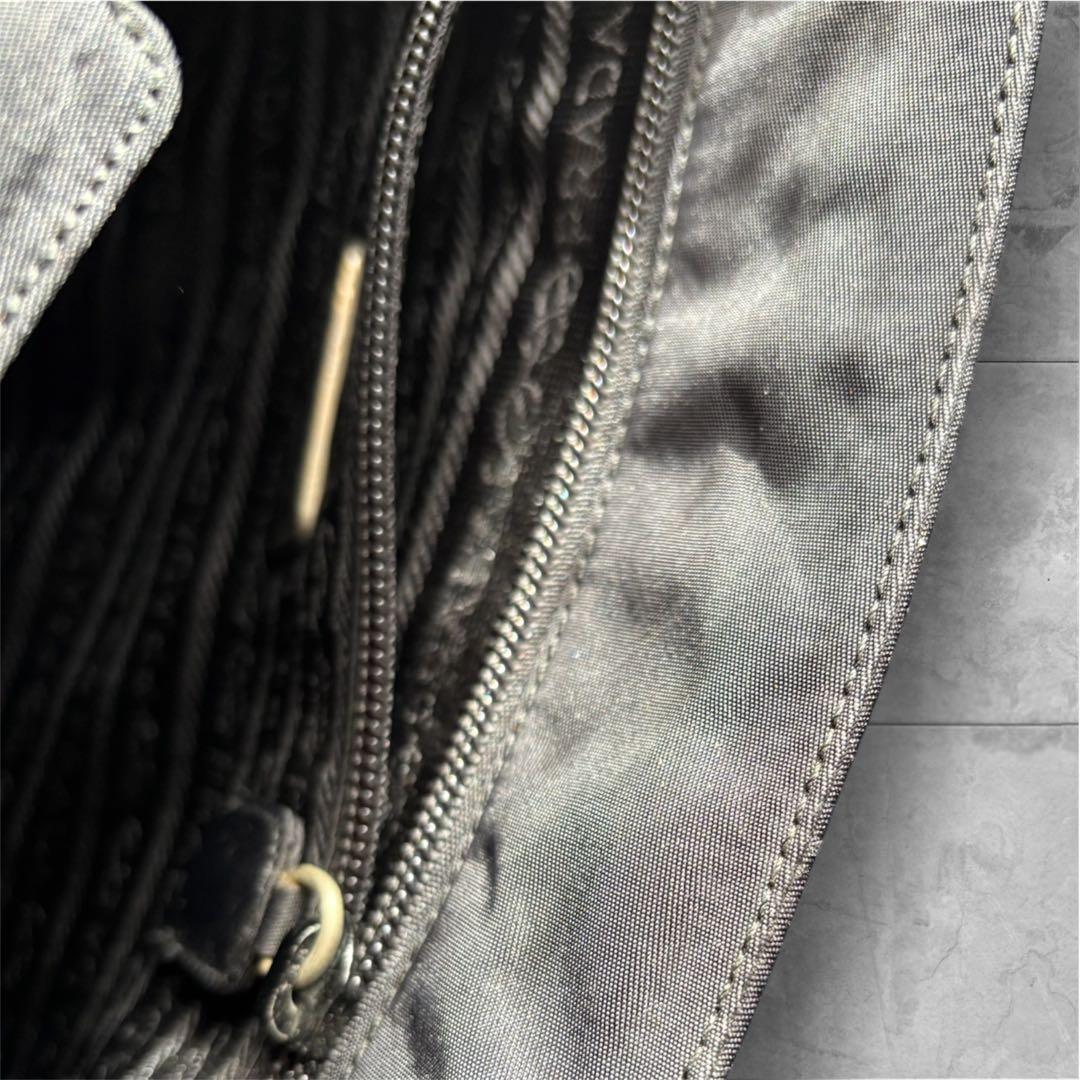 K*T様 PRADA ナイロン ハンドバッグ 黒
