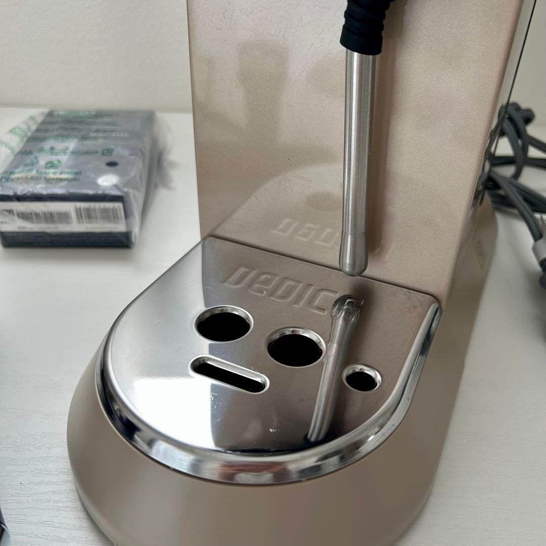 デロンギ エスプレッソメーカー デディカアルテ EC885J-BG 付属品付き