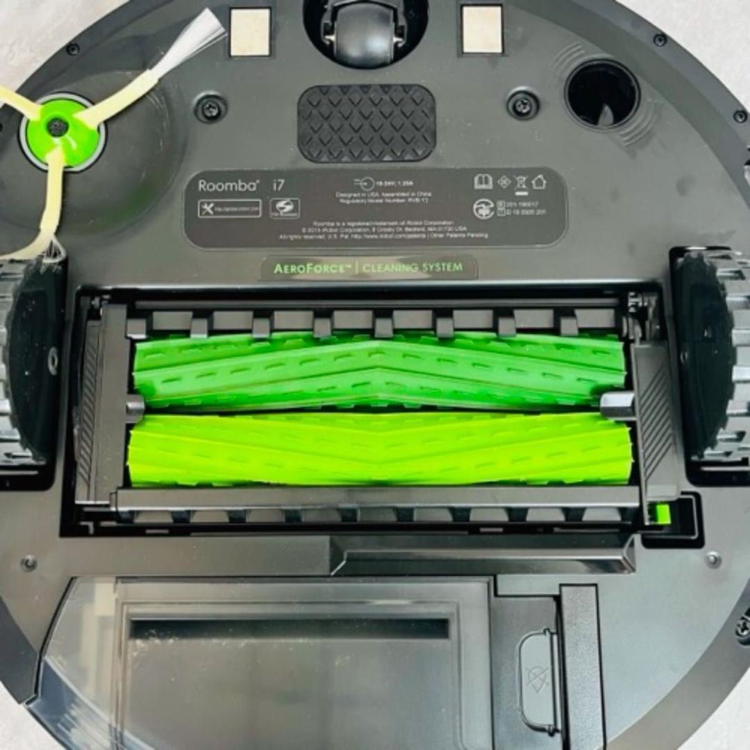 【美品】iRobot Roomba i7 ロボット掃除機
