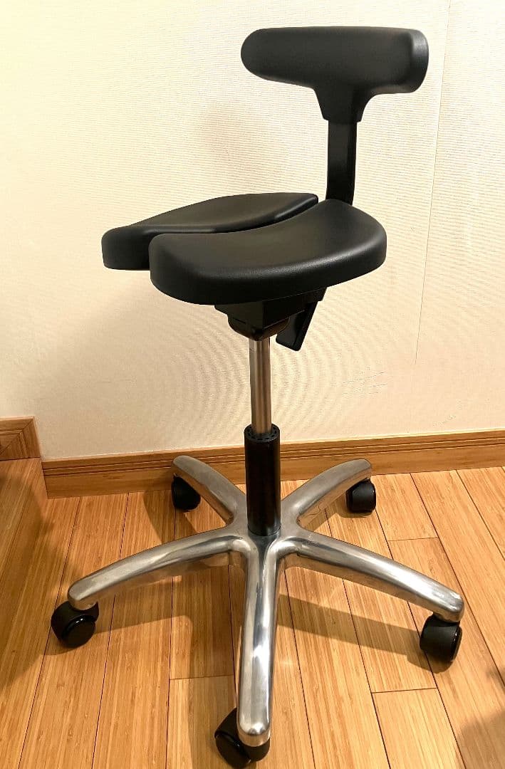 美品 送料無料 アーユルチェア・プレミアム01