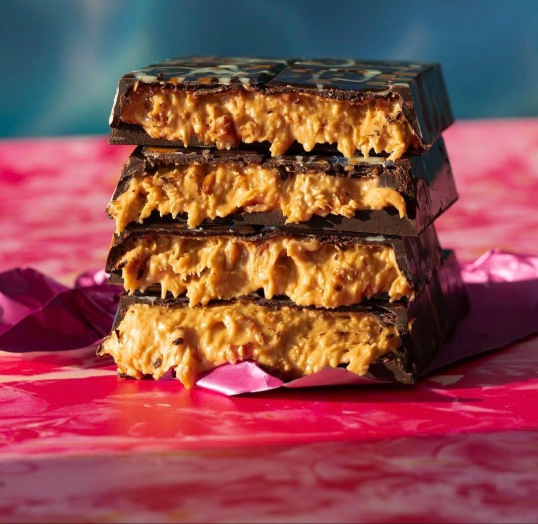 【正規店購入】Fix ドバイチョコレート お得2枚セット　紙袋付き