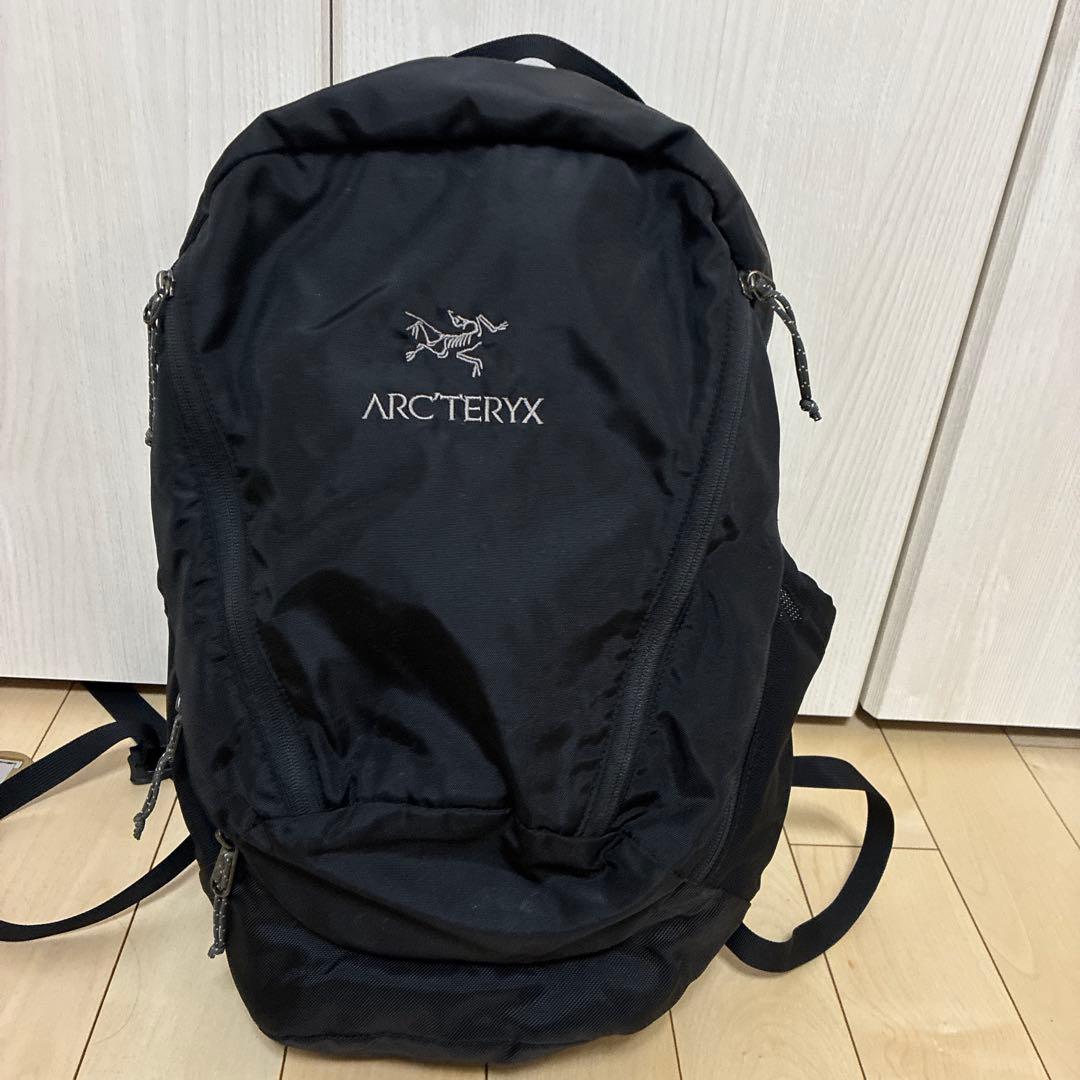 【良品•廃盤モデル】アークテリクス マンティス26 黒 国内正規品