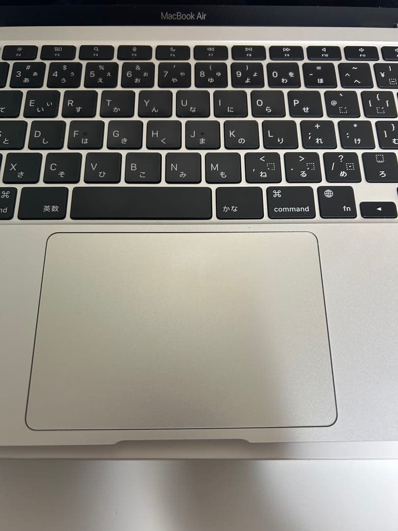 ソ*ー様 MacBook Air (M1, 2020) 13.3インチ　箱付き