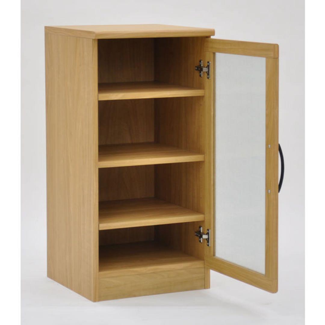 ナチュラル　4段ガラス扉　食器棚　シンプル　【引き取り可】