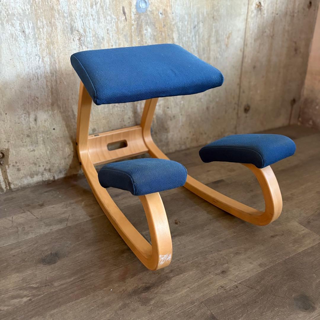 VARIER バランスチェア ヴァリエール　姿勢矯正椅子　現状品