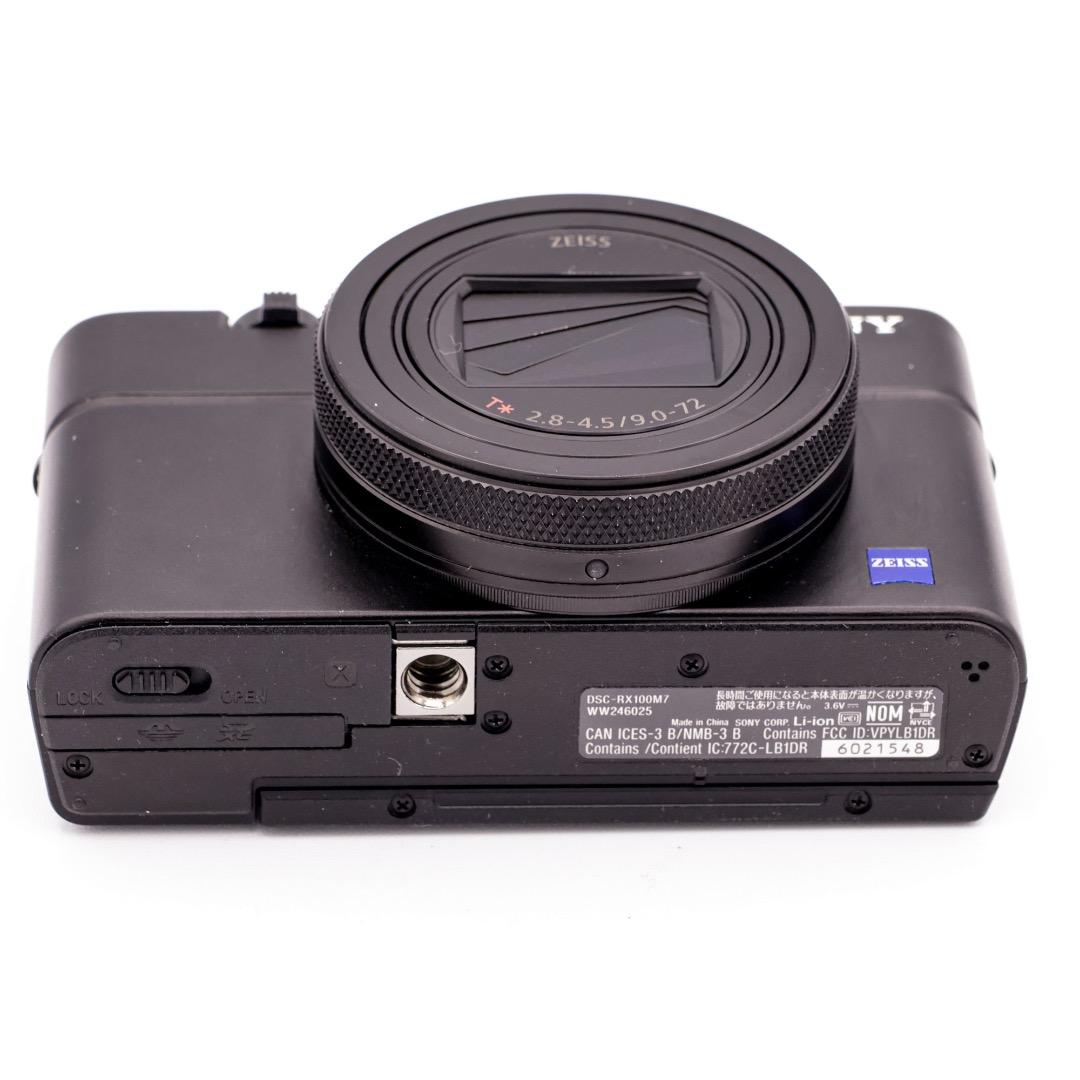 【超美品】SONY RX100m7 超望遠高級コンデジ グリップ付 VLOG