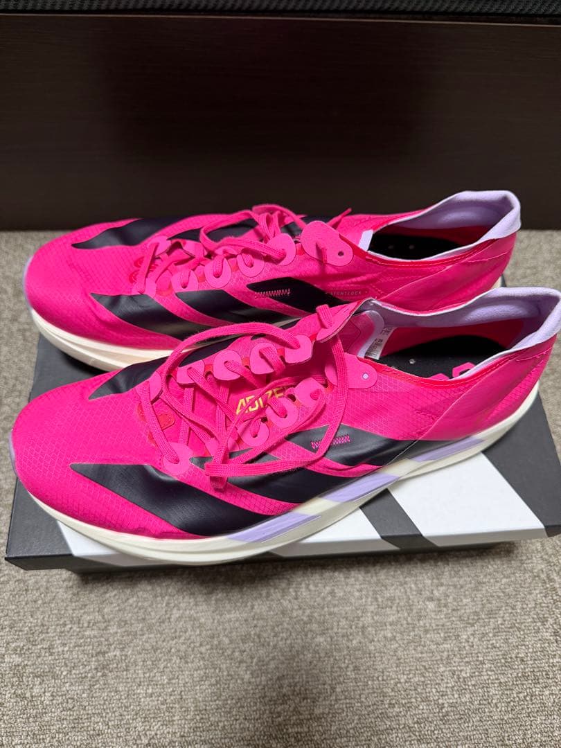 アディゼロ　タクミセン11 TAKUMI SEN 11