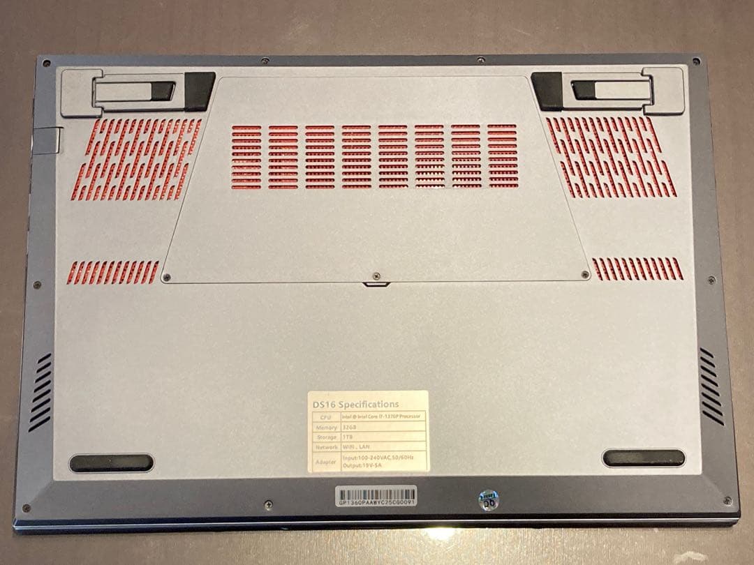 ほぼ未使用！GZBOX 16インチ 2画面ノートパソコン（使用10回程度）