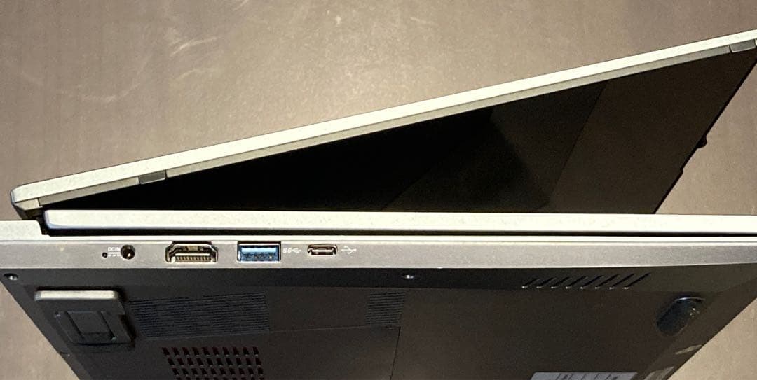 ほぼ未使用！GZBOX 16インチ 2画面ノートパソコン（使用10回程度）