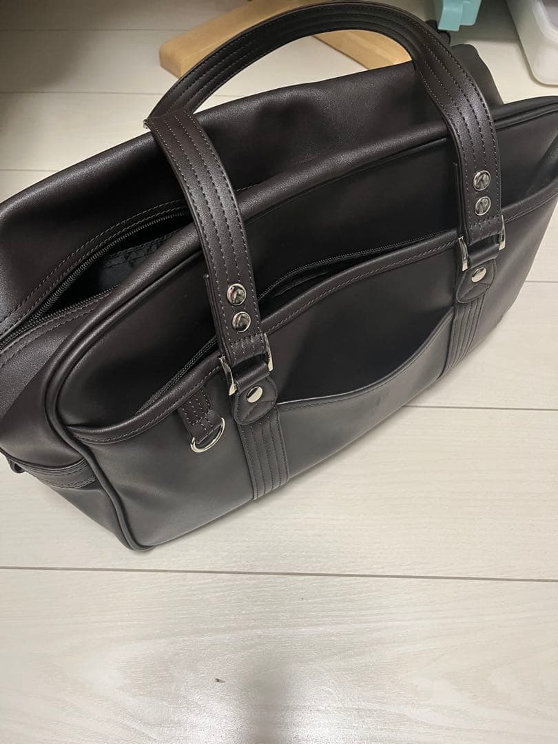 イーストボーイ スクバ 茶色