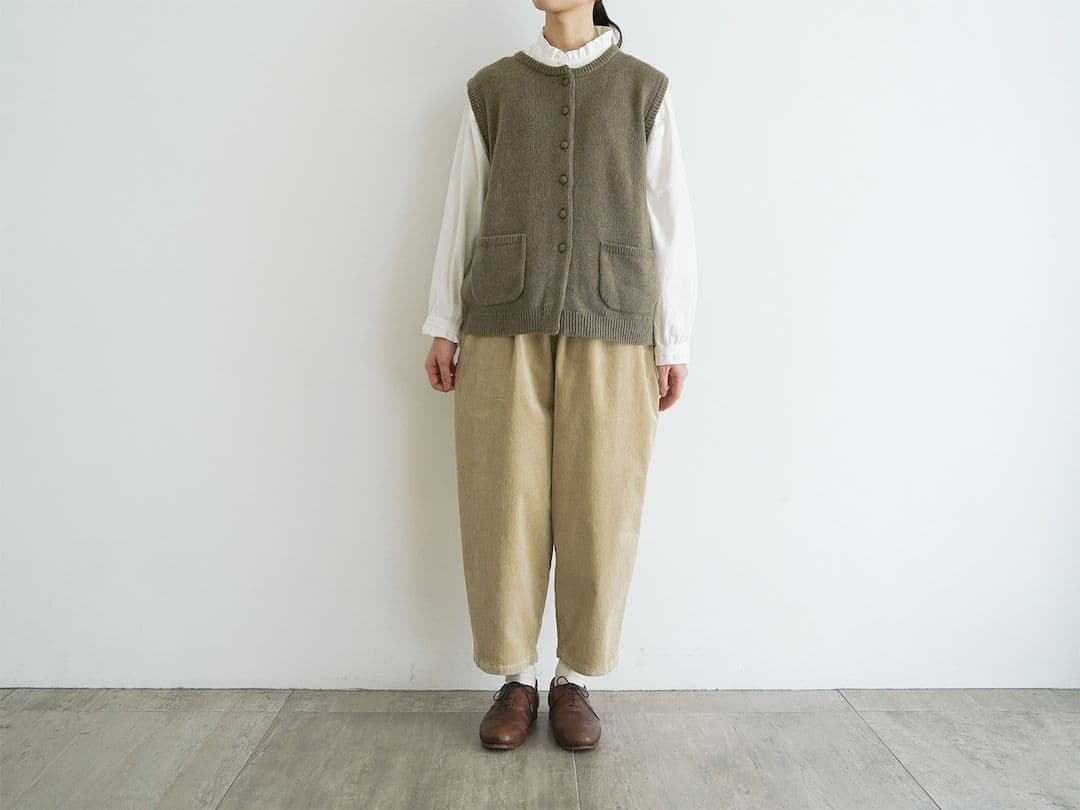 週末値下げ 日本製*オローネ バルーンパンツ コーデュロイ*クリーム