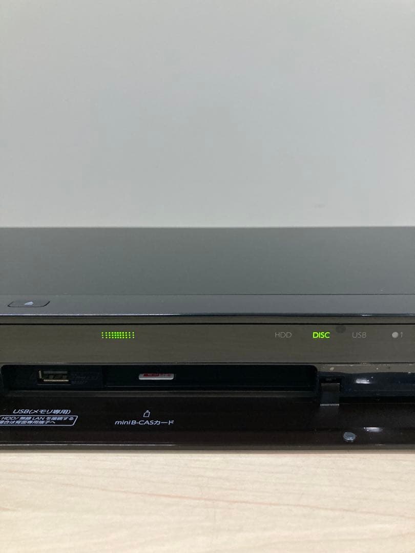 めっちゃ綺麗　リモコン新品　TOSHIBA REGZA DBR-W507