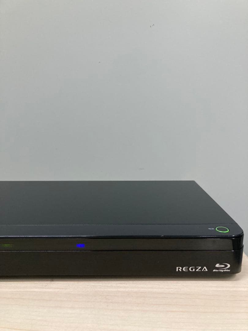 めっちゃ綺麗　リモコン新品　TOSHIBA REGZA DBR-W507