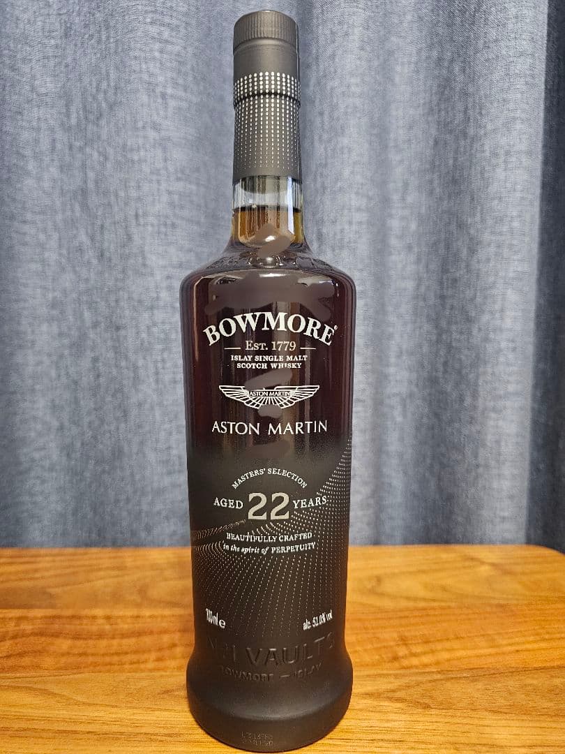 ボウモア22年 アストンマーティン #3