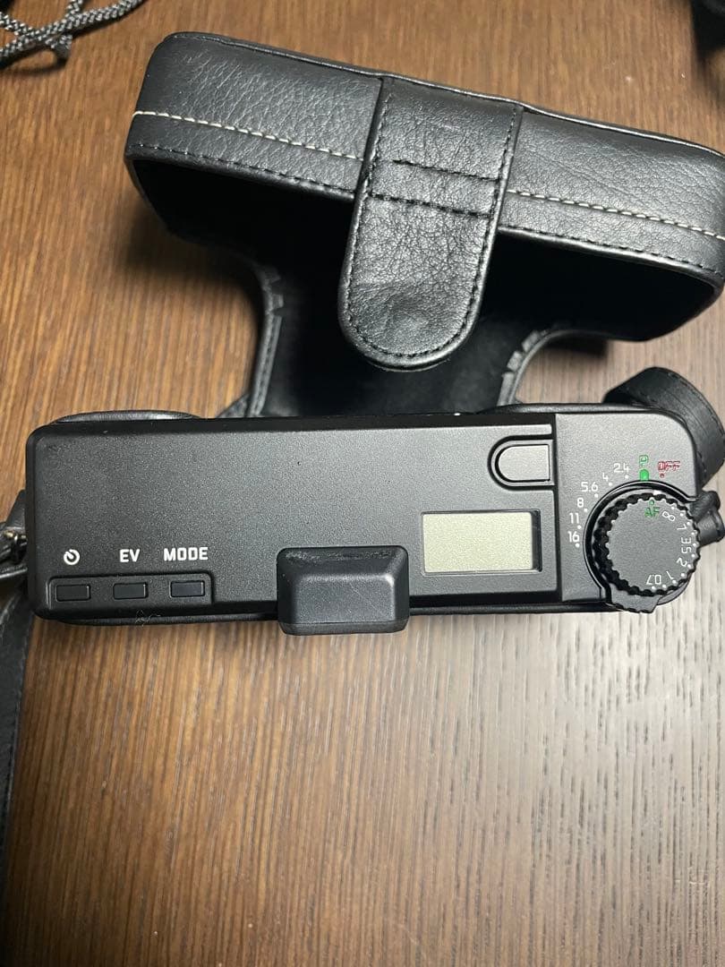 LEICA コンパクトフィルムカメラ ブラック