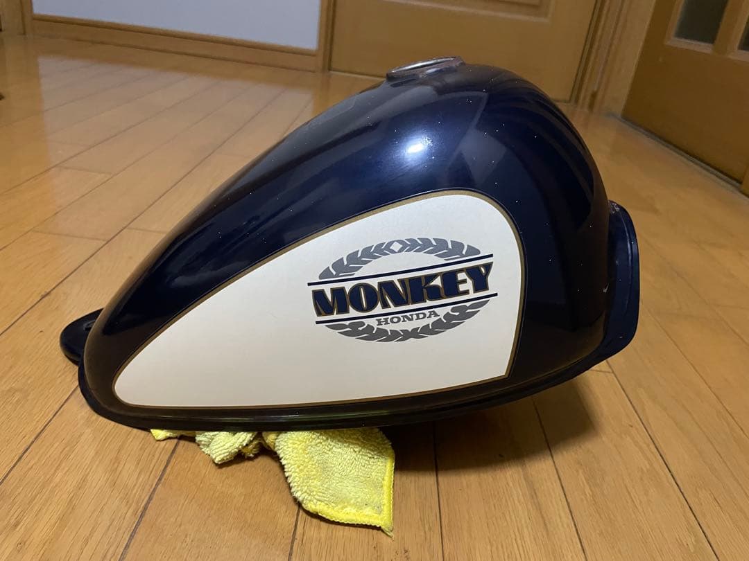 HONDA MONKEY モンキー 純正　ガソリンタンク ネイビー/ホワイト