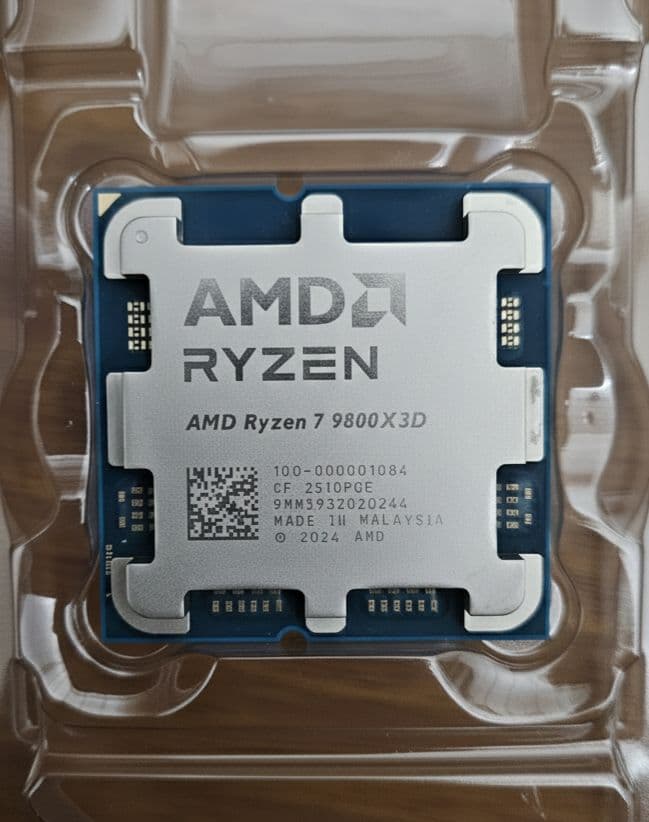 AMD Ryzen 7 9800X3D CPU ジャンク