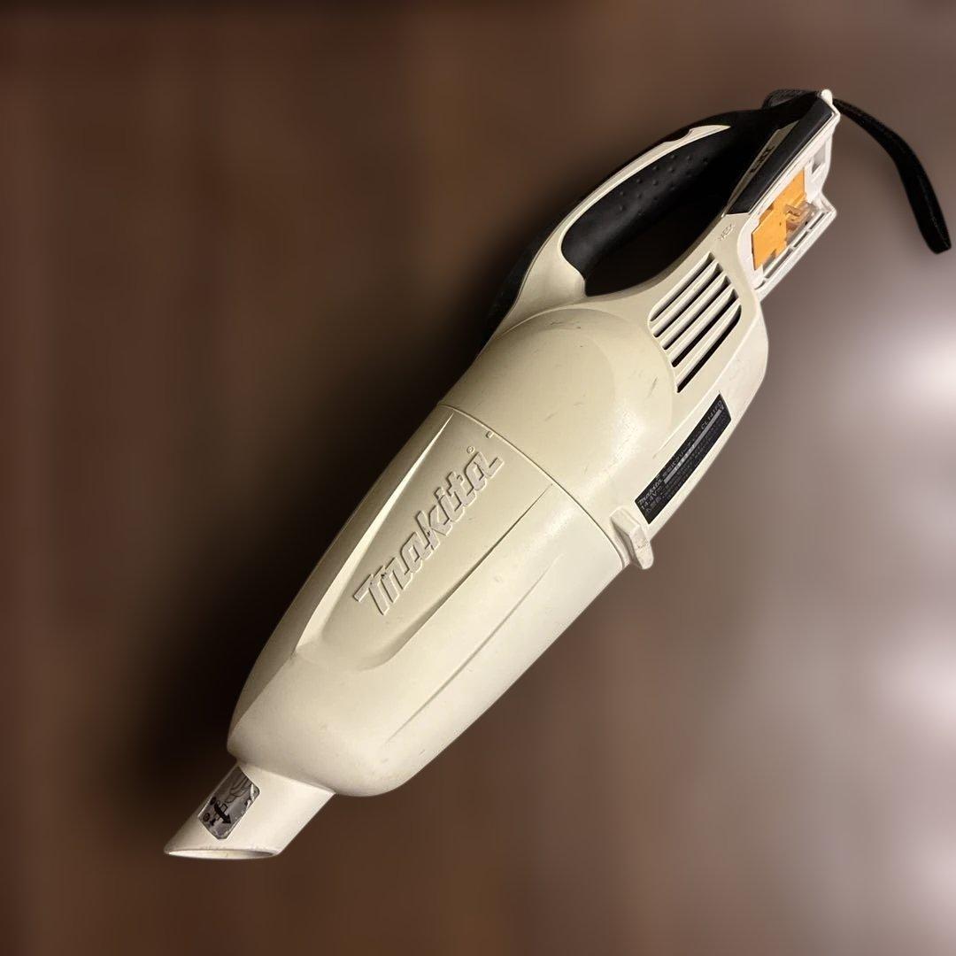 マキタ コードレス掃除機 軽量ハイパワーモデル CL141FDRFW 純正品