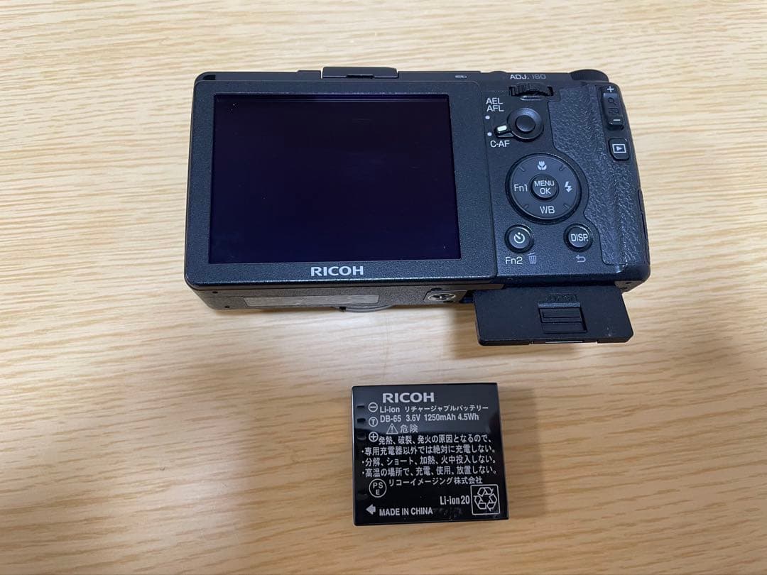 デジタルカメラ RICOH GR II (GR2)