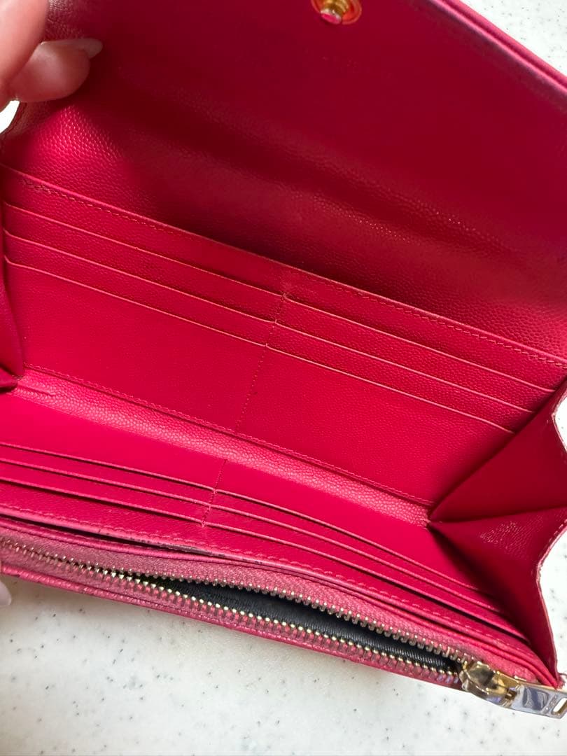 イヴサンローラン Saint Laurent 長財布