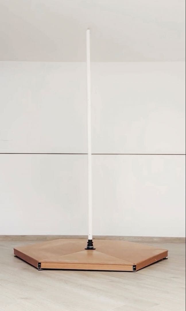 ポールダンス用 ポール The Pole Italy podium