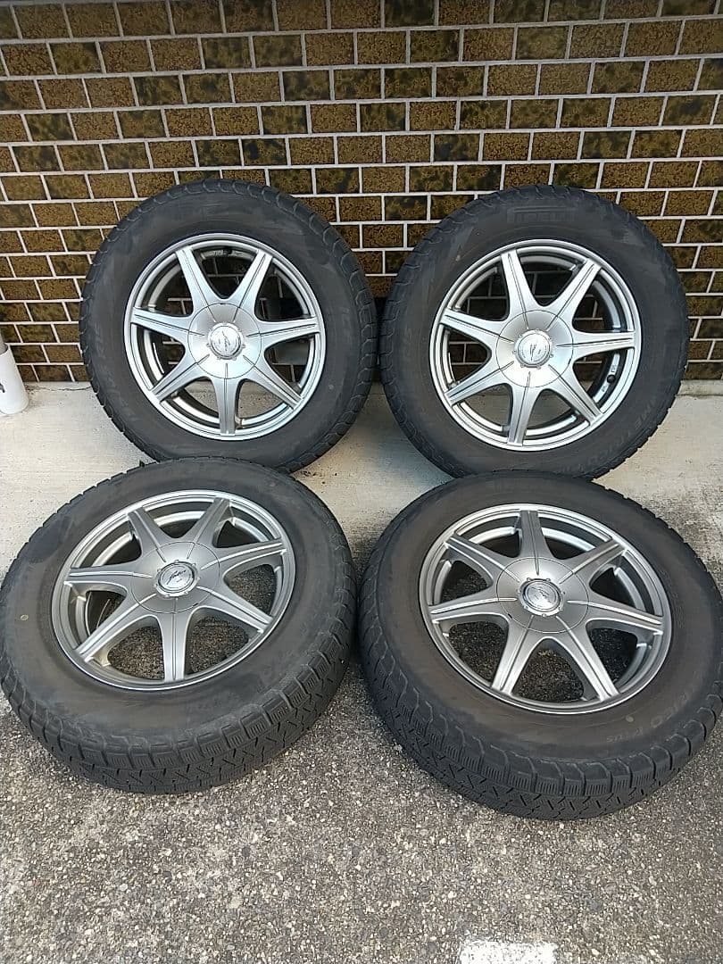 195/65/15 ピレリ スタッドレスタイヤ 4本セット