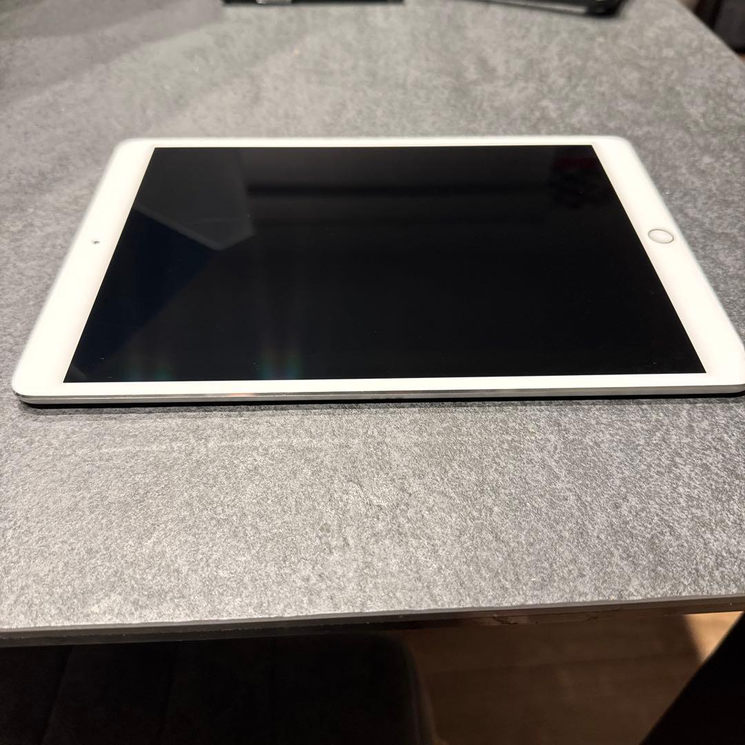 iPad Pro 10.5インチ　wi-fi+cellular　SIM KDD