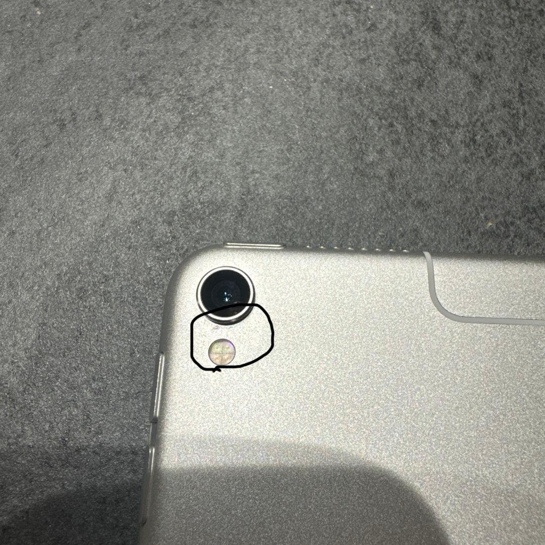 iPad Pro 10.5インチ　wi-fi+cellular　SIM KDD