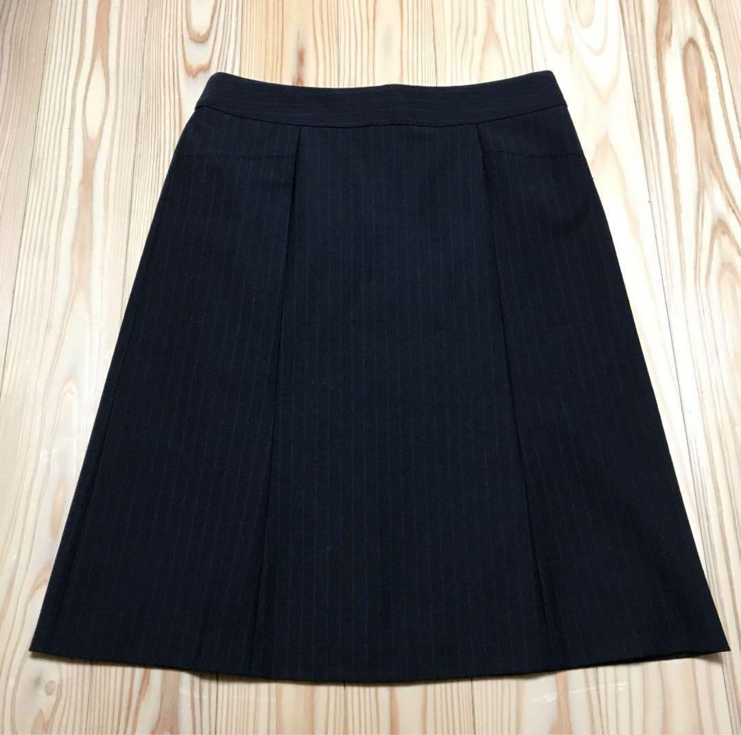 美品！定価57200円23区 ジャケット スカートスーツ40 ブラックストライプ