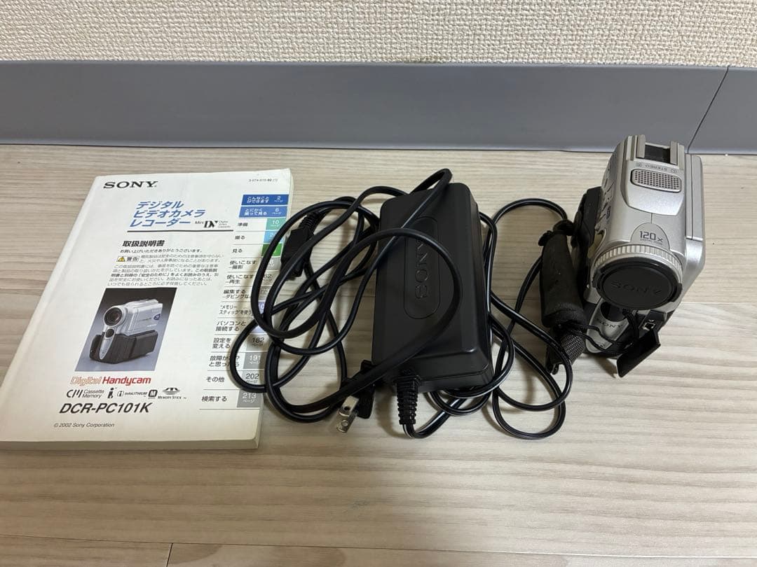 SONY　DCR-PC101