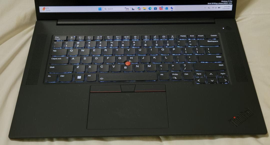 レノボ Thinkpad P1 Gen 6 + i9 + 32GB DDR5