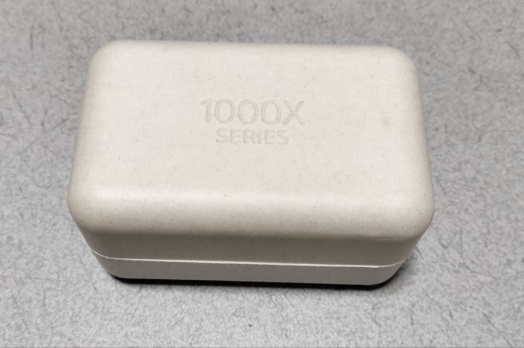 【極美品】SONY ワイヤレスイヤホン WF-1000XM5 スモーキーピンク