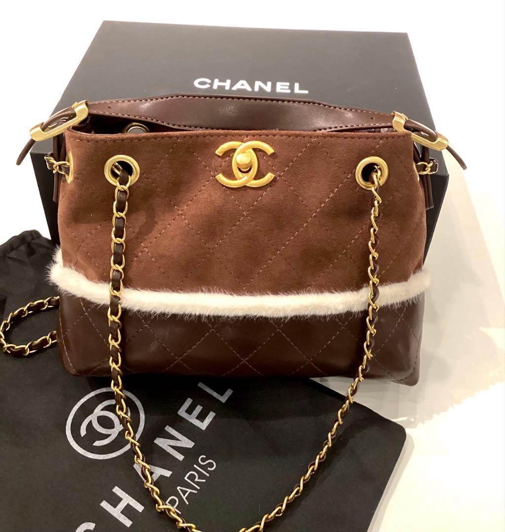 シャネル　ファーラインキルティングショルダーバッグ　ブラウン　ノベルティ