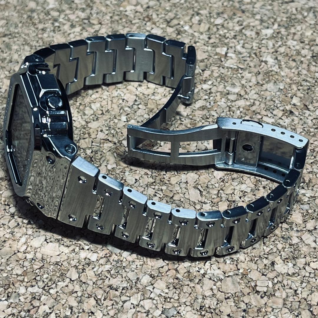 美品カシオGーSHOCK/GMWーB5000Dー1JAソーラー電波フルメタル