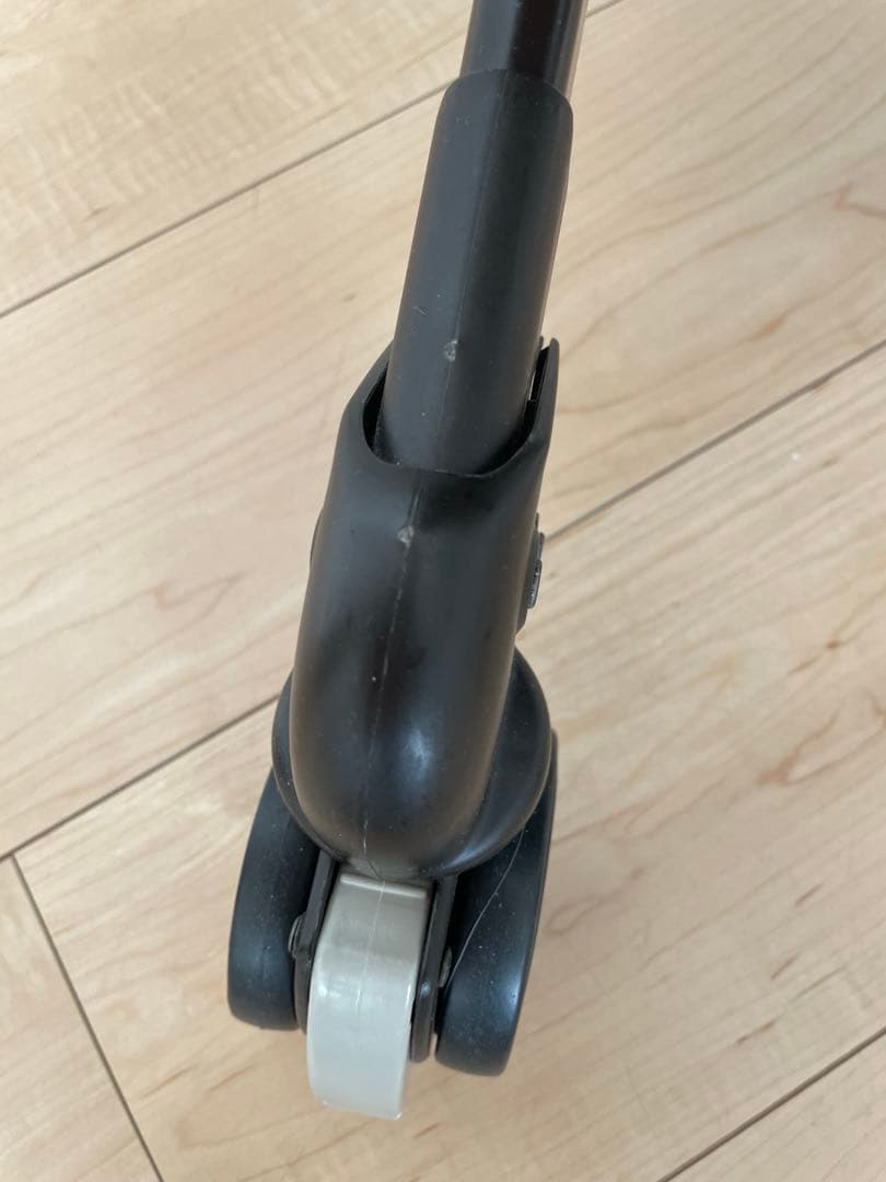 Combi コンビ ネムリラ オートスイング　ダッコプラス