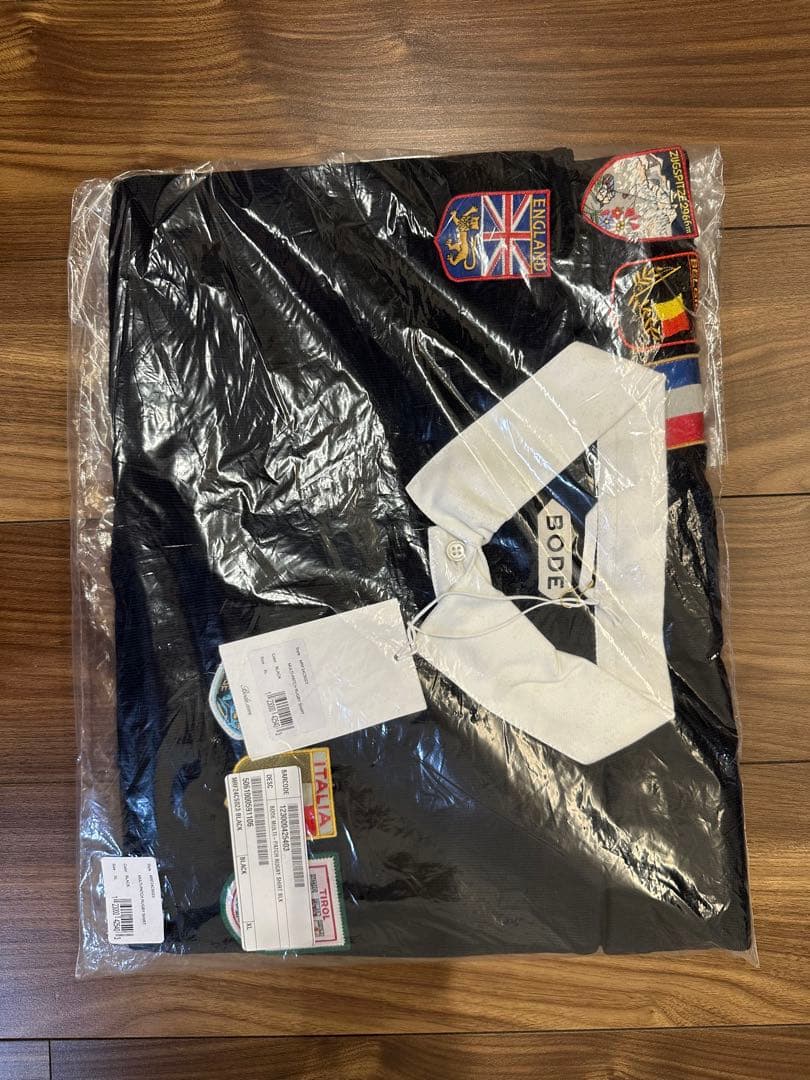 ウェア BODE MULTI-PATCH RUGBY SHIRT