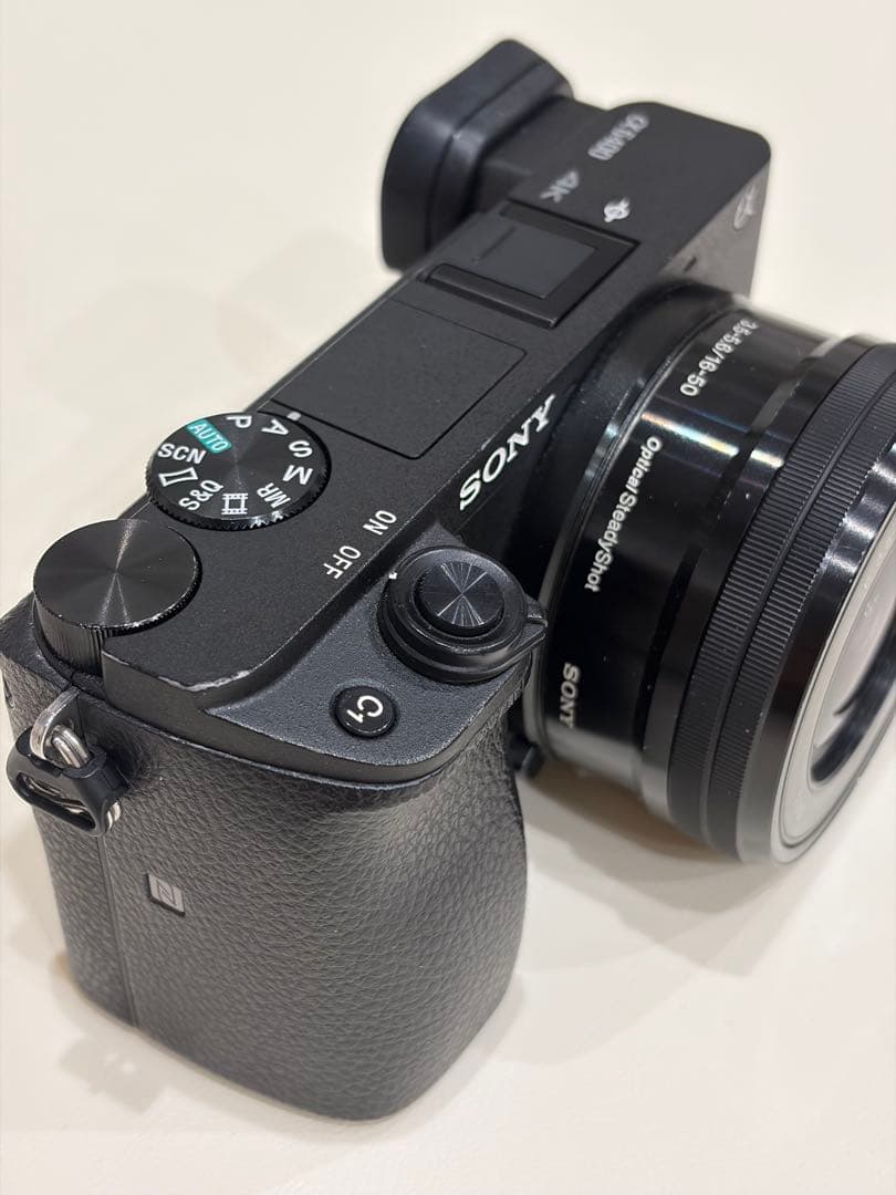 SONY α6400 Wズームレンズキット