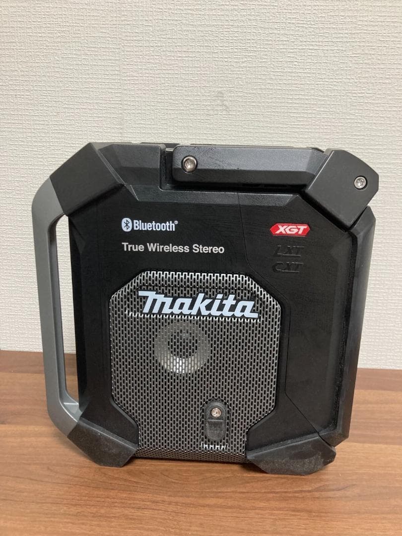 【未使用】マキタ Makita 充電式ラジオ MR005GZB アダプター付属