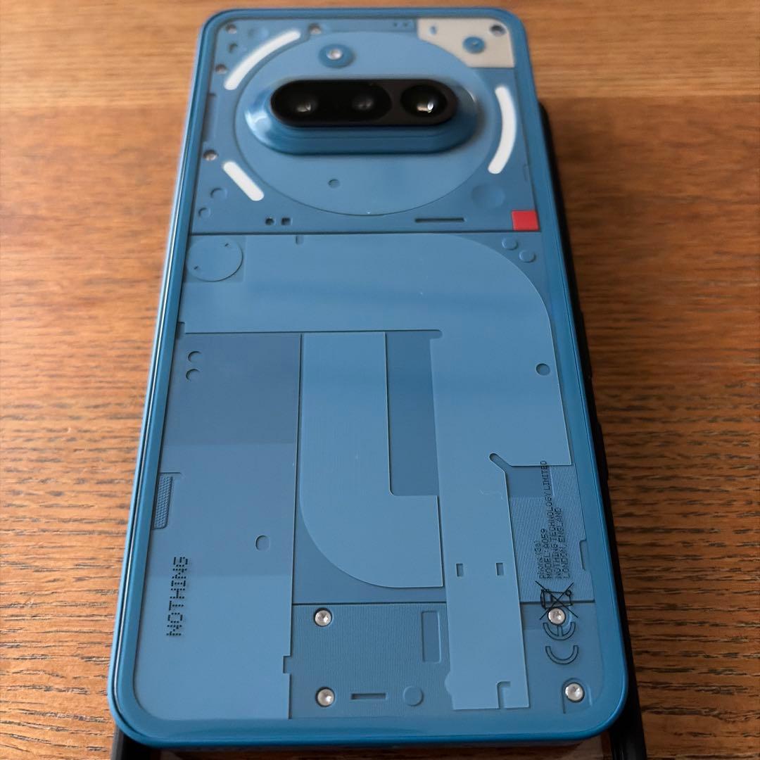 Nothing Phone (3a) ブルー