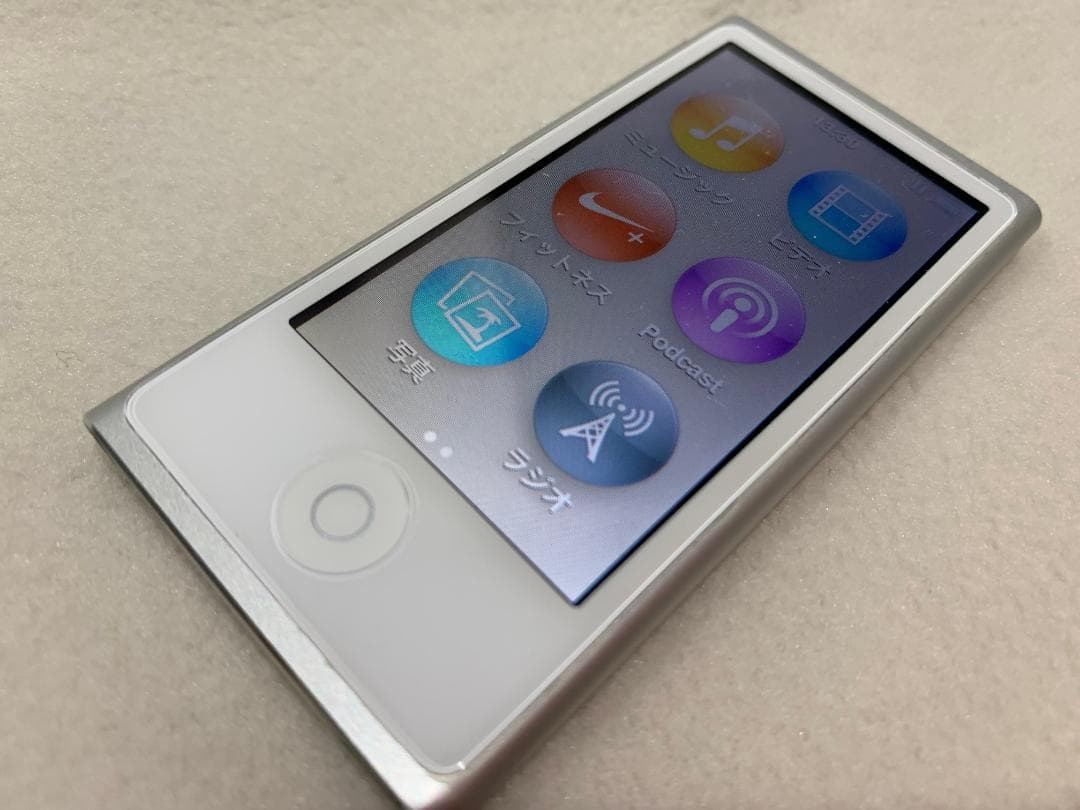 【美品】Apple iPod nano 第7世代 16GB シルバー