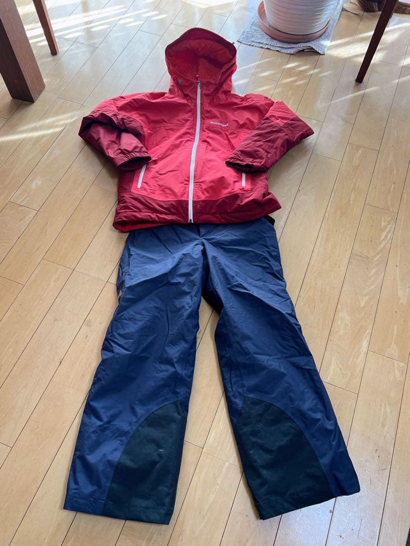 【mont-bell】 子ども用スキーウェア上下150cm（モンベル）